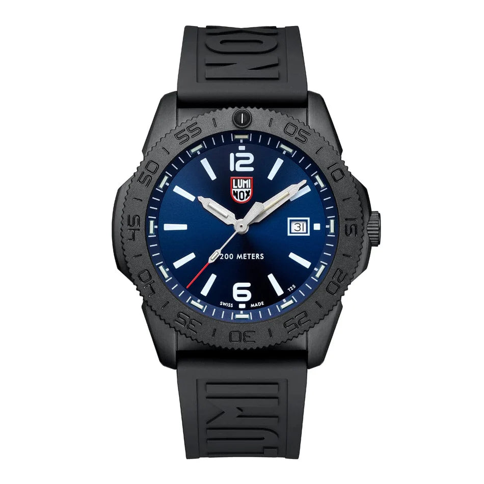 The Luminox Pacific Diver XS.3123.B features a black case, blue dial with white numerals, date at 3 o’clock, black rubber strap, textured bezel, and is water resistant up to 200m.