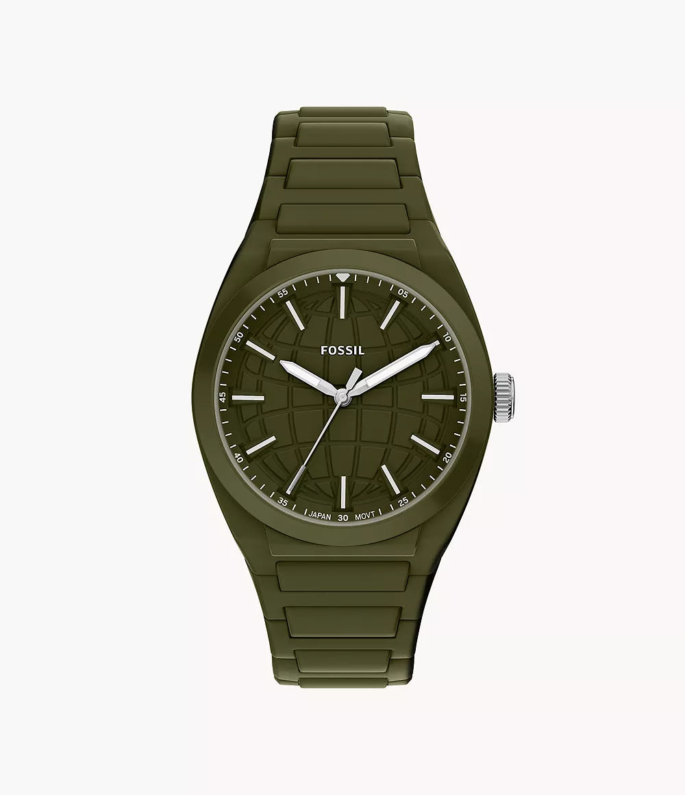 The Fossil Watch - Everett Silicone (FS6178) by Fossil features an olive green round face with a matching green silicone strap, white hour markers and hands, and a date window at 3 o’clock. With its minimalist, modern design, this watch offers stylish functionality for everyday wear.