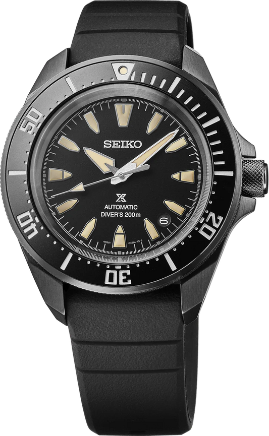 The Seiko Watch - Prospex - SRPL15 is an automatic diver with a black bezel, black dial, large luminous markers, and a black rubber strap. Water resistant to 200m, it’s ideal for underwater adventures.
