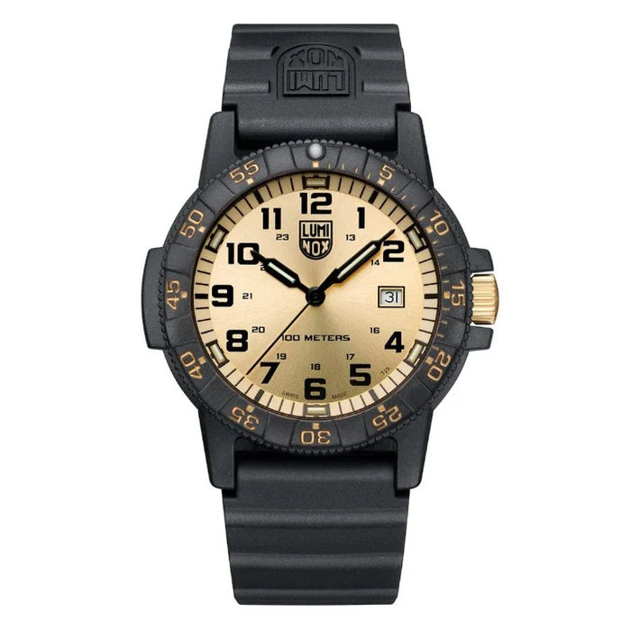 The Luminox Leatherback Sea Turtle Giant XS.0325.GP features a beige dial with black numerals, CARBONOX bezel, black rubber strap, date window at 3 o'clock, and is Swiss Made with 100m water resistance.